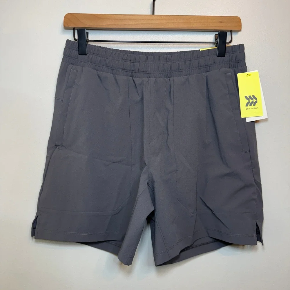 All in Motion Men's 6